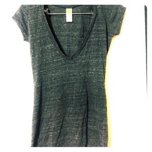 Alternative Earth Low V-Neck Tee